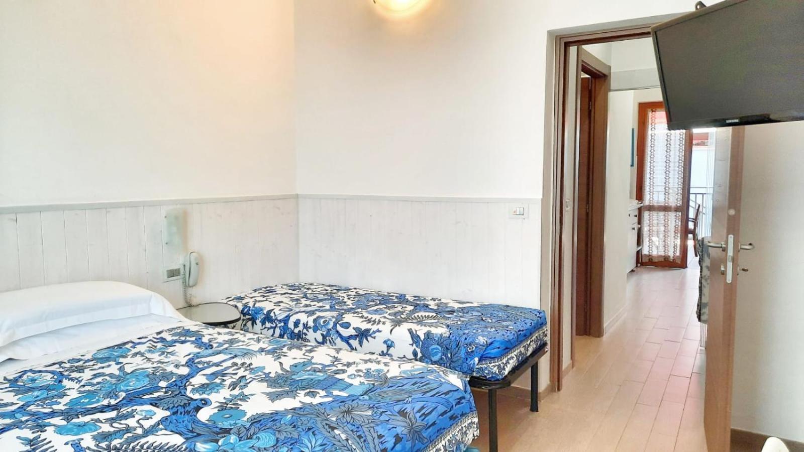 Residence Argentina R.T.A. Spotorno Room photo