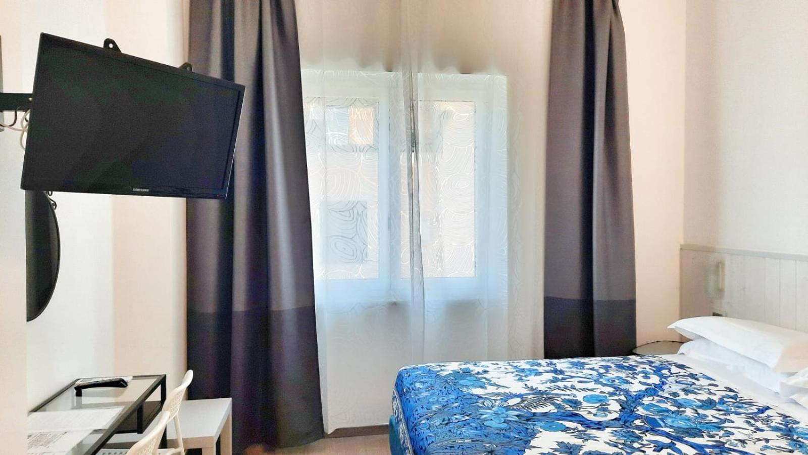 Residence Argentina R.T.A. Spotorno Room photo